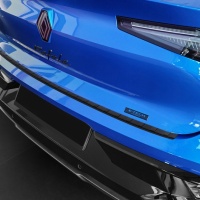 Kryt prahu zadn�ch dve�� nerez �ern� matn� Renault Rafale -- od roku v�roby 2024-