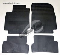 Gumov� koberce p�esn� tvarovan� Renault Captur -- rok v�roby 2013-19 (4-d�ln� sada)