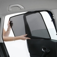 Privacy Shades přesné protisluneční clony na zadní boční okna Renault Captur 5dv. -- od roku výroby 2013- (2-dílná sada) Privacy Shades přesné protisluneční clony na zadní boční okna Renault Captur 5dv. -- od roku výroby 2013- (2-dílná sada)