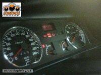 EVO RINGS r�me�ky kolem palubn�ch p��stroj� z le�t�n�ho hlin�ku Renault 5/19/21� ( po�et d�l� v sad� 2 )
